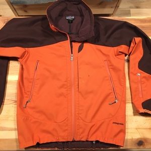 Patagonia orange jacket Medium. Great price!